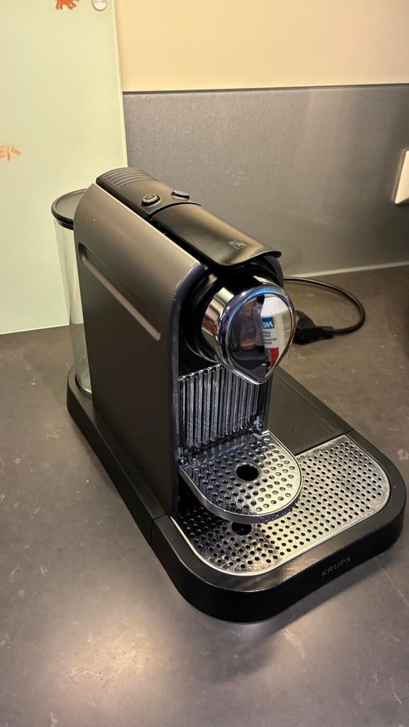 Defecte Krups CitiZ Nespressomachine, Witgoed en Apparatuur, Koffiezetapparaten, Niet werkend, Koffiepads en cups, Koffiemachine