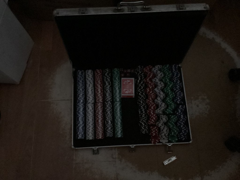 Poker set 1000 fiches, Vijf spelers of meer, Ophalen of Verzenden, Gebruikt