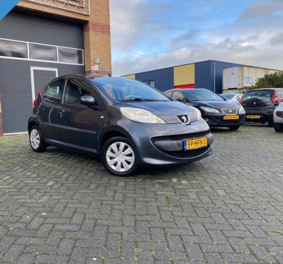 Peugeot 107 1.0 12V 5DR 2007 Grijs, Voorwielaandrijving, 68 pk, Handgeschakeld, Particulier