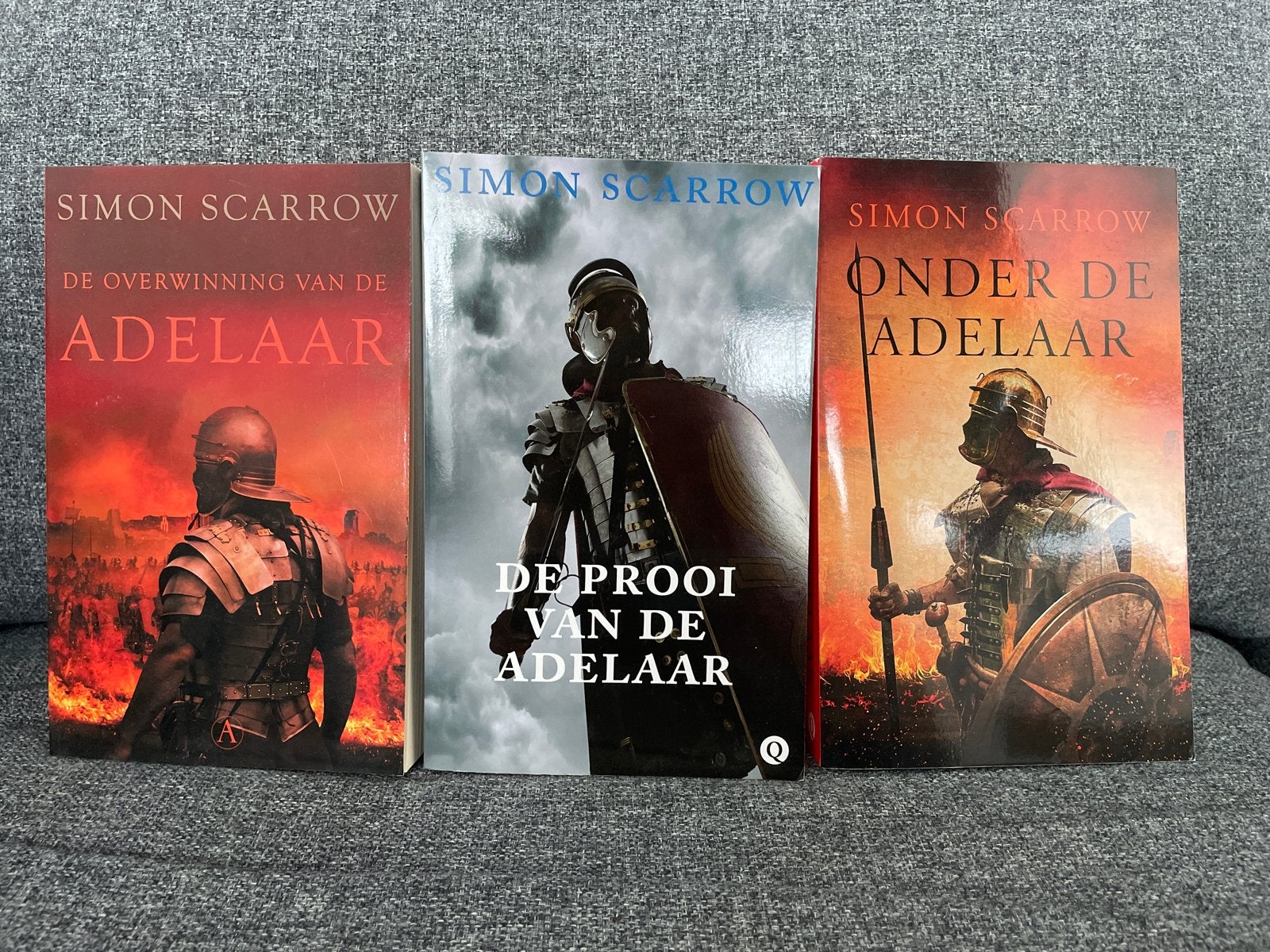 Simon Scarrow - Adelaar serie (3 boeken), Ophalen, Zo goed als nieuw
