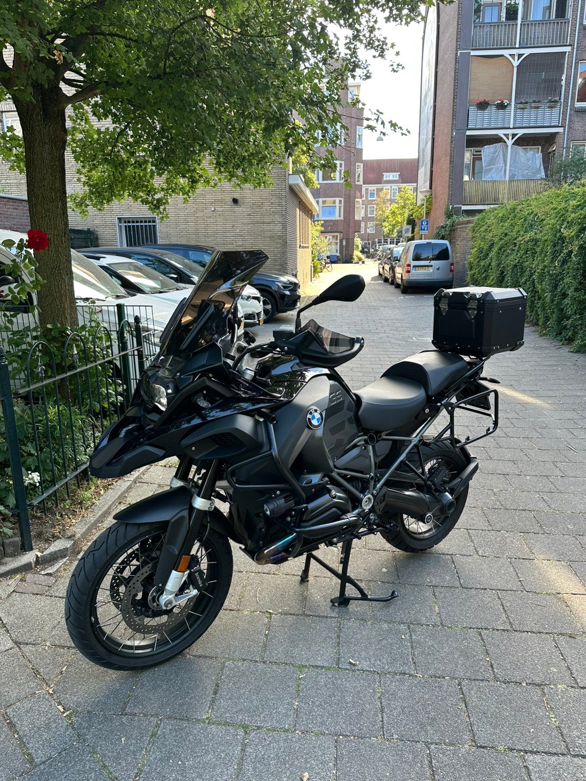 BMW R1200GS Adventure Triple Black – 2017, 2 cilinders, Occasion, Motorrijbewijs A, Particulier