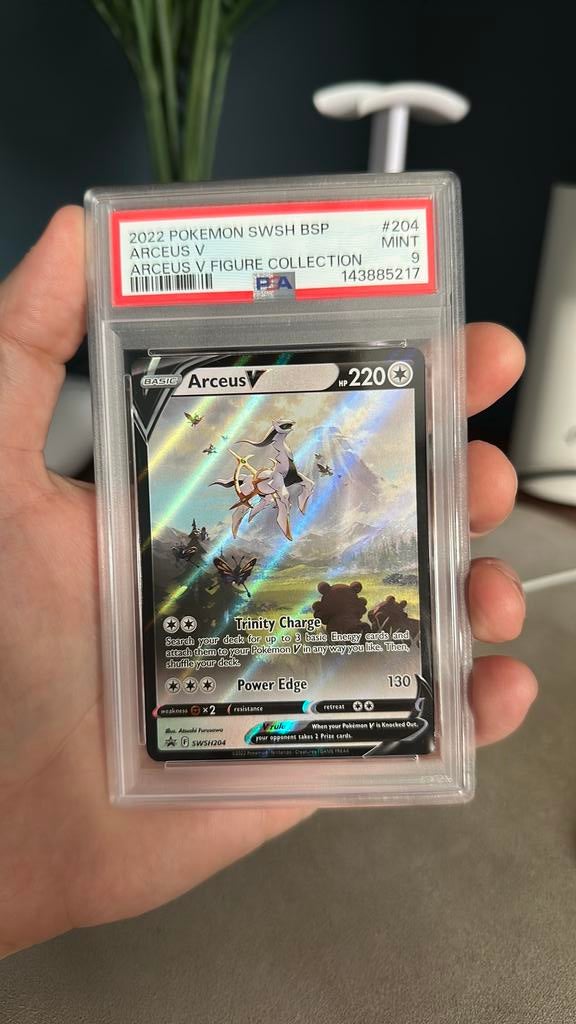 Arceus V PSA 9 (nieuwe Cert), Ophalen of Verzenden, Zo goed als nieuw