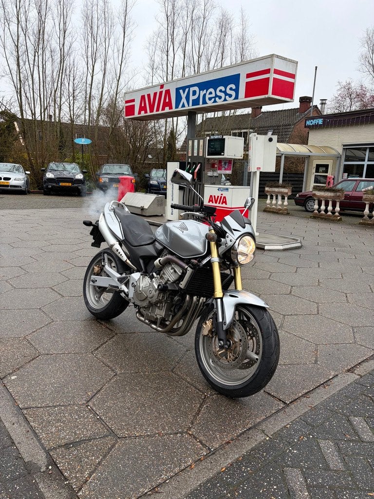 Honda Tour CB 600 F Hornet, Motoren, Motoren | Honda, Rijksstraatweg 248
3634AN  Loenersloot, NL, Sportuitlaat, Bedrijf, Meer dan 35 kW