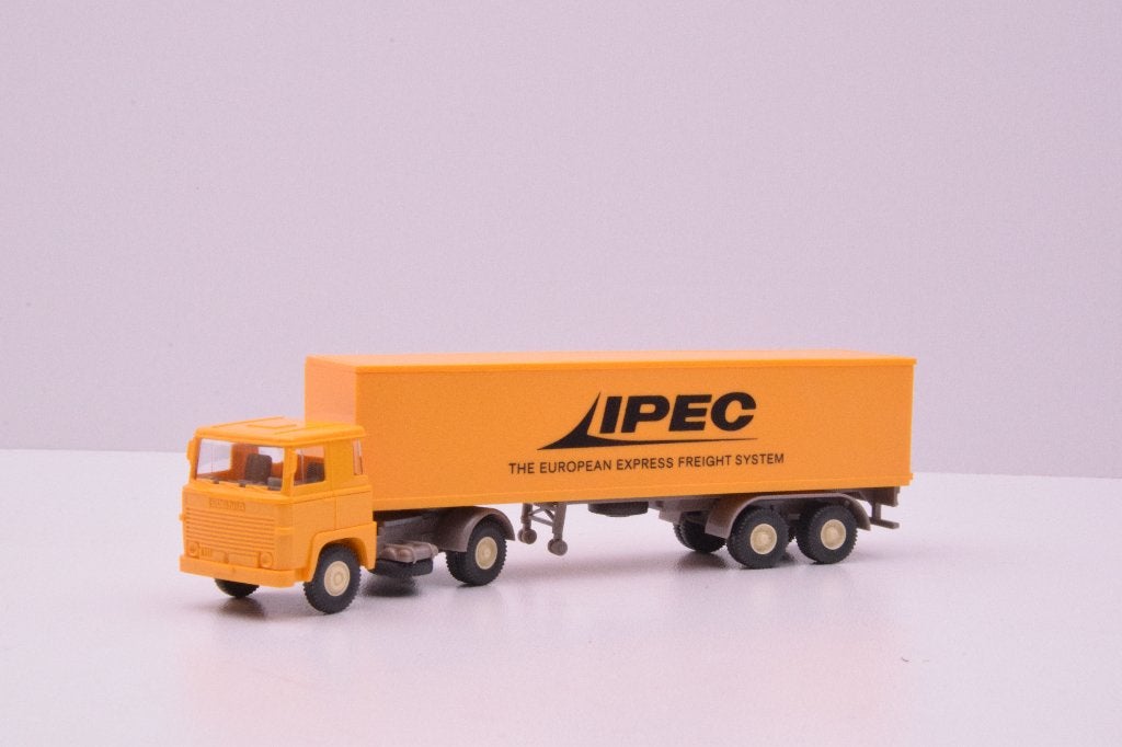 Scania 111  ''  IPEC ''  Wiking