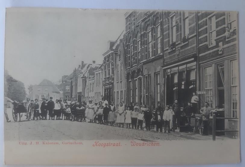 Ansicht - Woudrichem - Hoogstraat (begin 1900), Verzamelen, Verzenden, Voor 1920, Ongelopen, Noord-Brabant