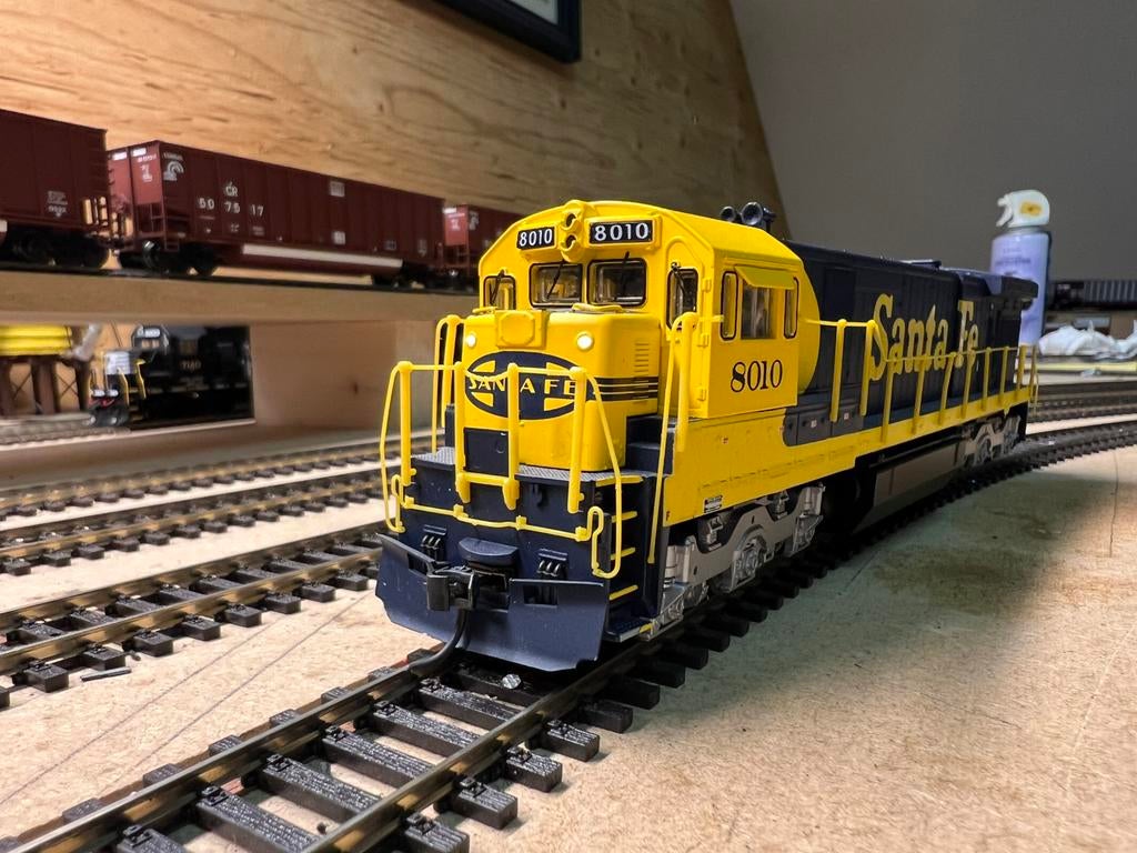 Broadway Limited Santa Fe C30-7 Sound, Hobby en Vrije tijd, Modeltreinen | H0, Overige merken, Gebruikt, Ophalen of Verzenden