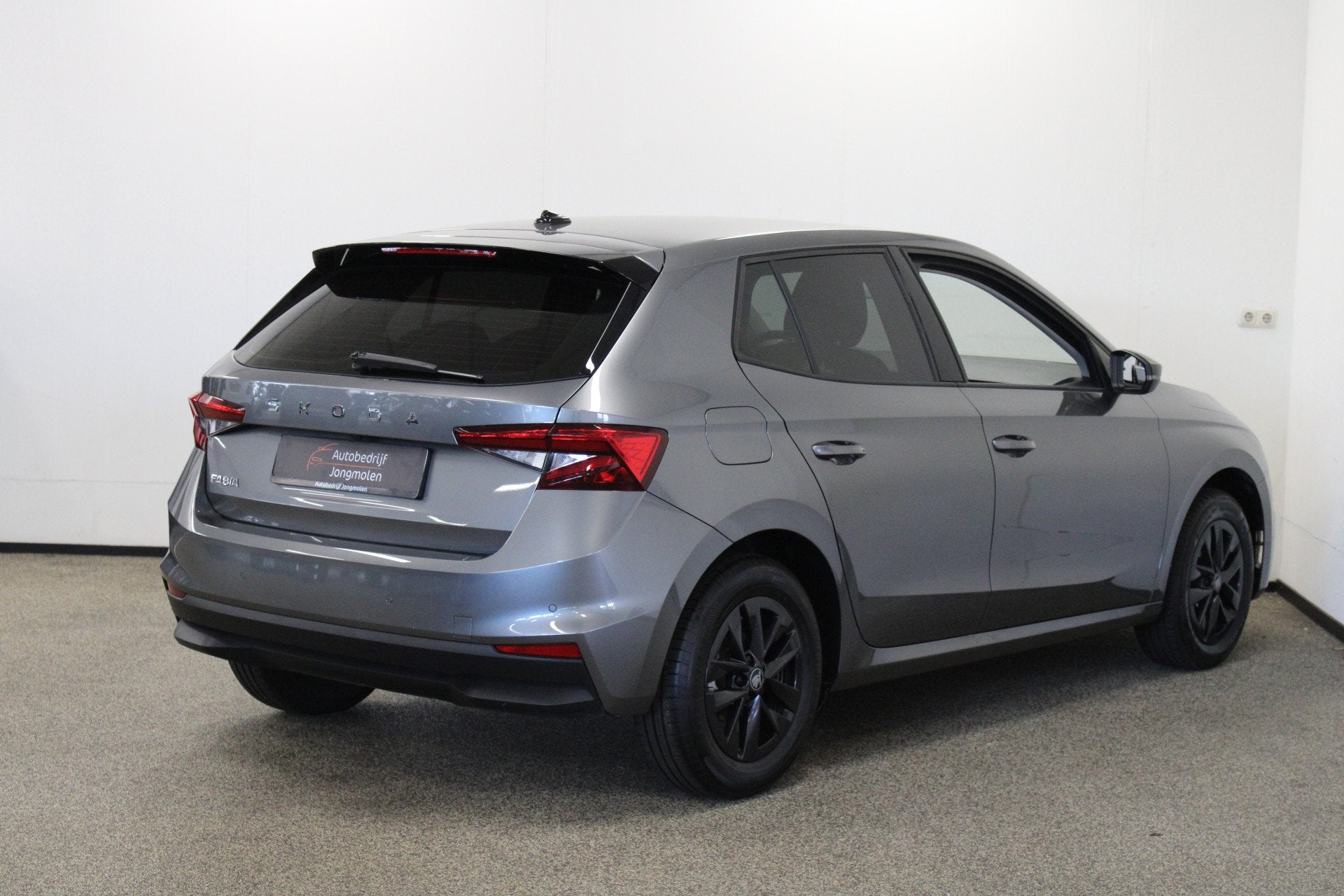 Skoda Fabia 1.0 TSI Business Edition (bj 2024), Auto's, Skoda, Stof, Gebruikt, Euro 6, Bedrijf