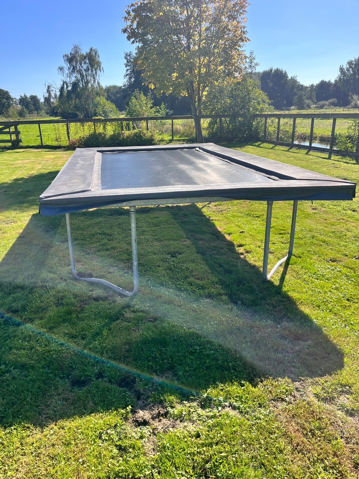 Foto 3 van Trampoline 350cmx450cm