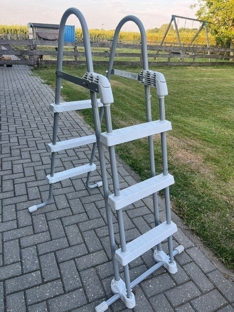 Intex trap, afdekzeil 4,50 x 2,20 en onderdelen, Tuin en Terras, Zwembad-toebehoren, Ophalen, Zo goed als nieuw, Ladder