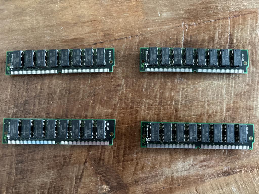 4x 8MB EDO SIMM geheugen – Hyundai – 72-pins, Ophalen of Verzenden