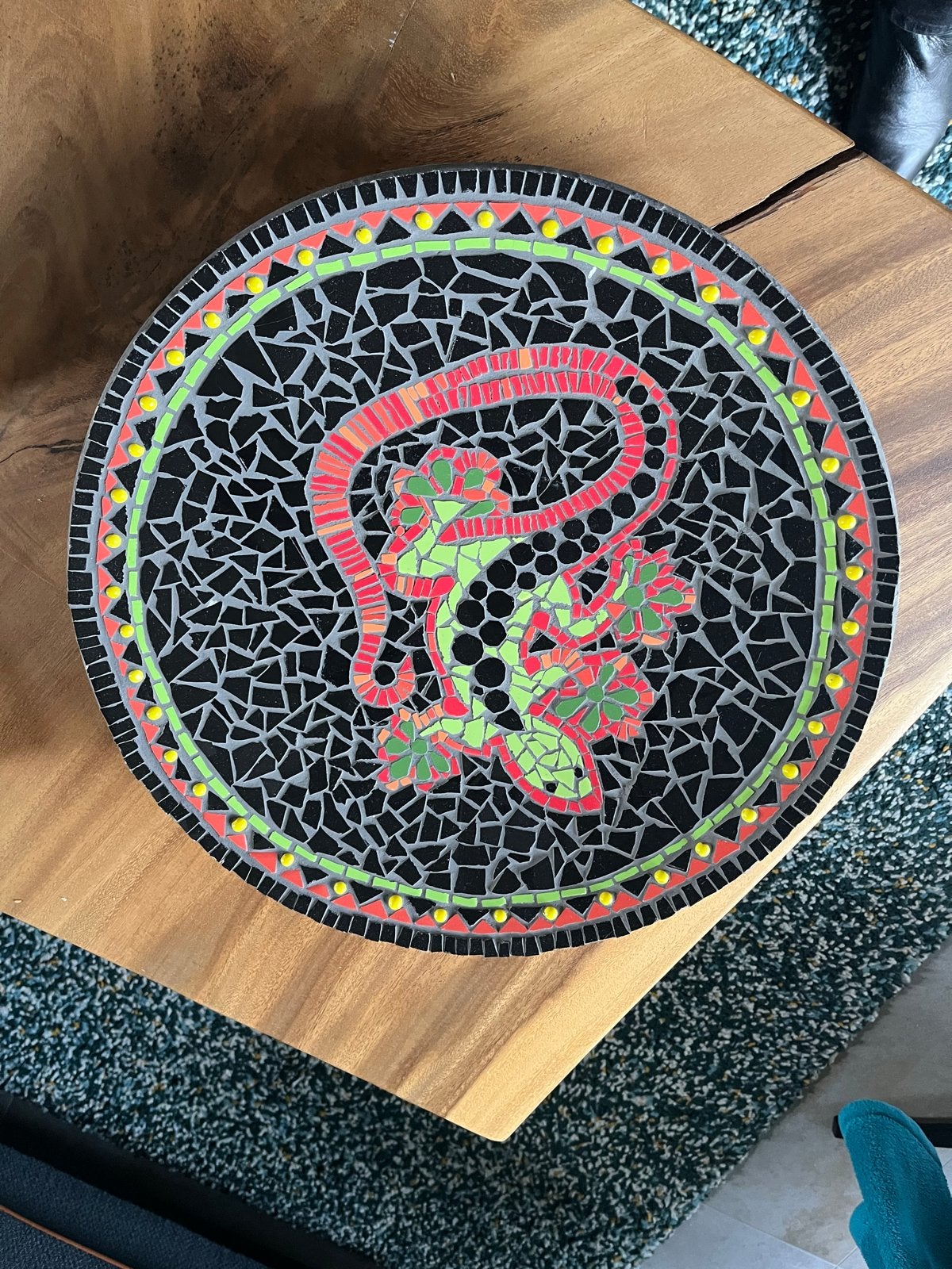 Unieke handgemaakte schaal van mozaïek met gekko, Ophalen, Handgemaakt, Dieren, Meerkleurig