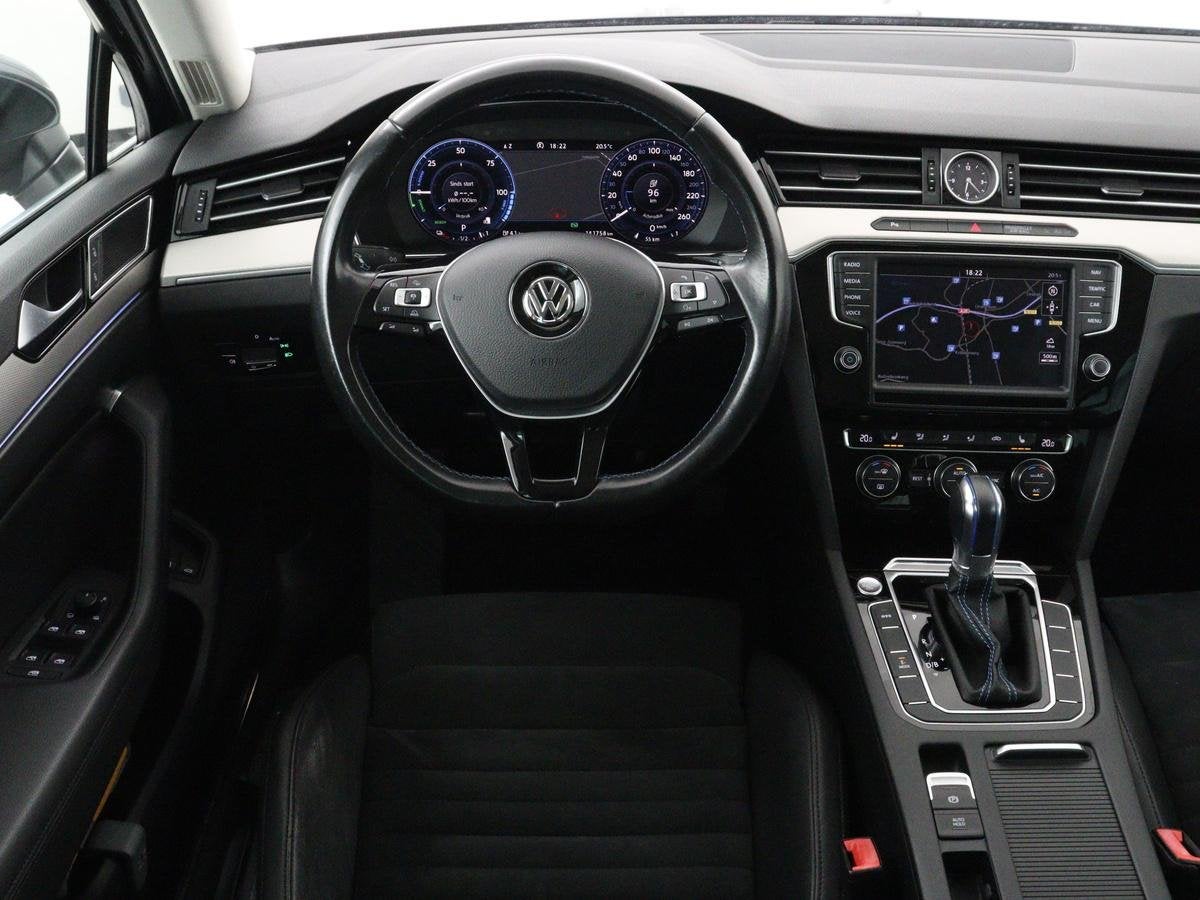 Volkswagen Passat 1.4 TSI GTE | Panoramadak | SOH 88,6% | Tr, Gebruikt, 4 cilinders, Hybride Elektrisch/Benzine, 1600 kg