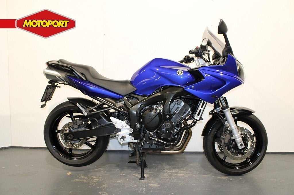 Yamaha FZ6 (bj 2006), Klantenservice@yamaha-motor.nl, Meer dan 35 kW, Toermotor, Koolhovenlaan 101
1119 NC  Schiphol-Rijk, NL