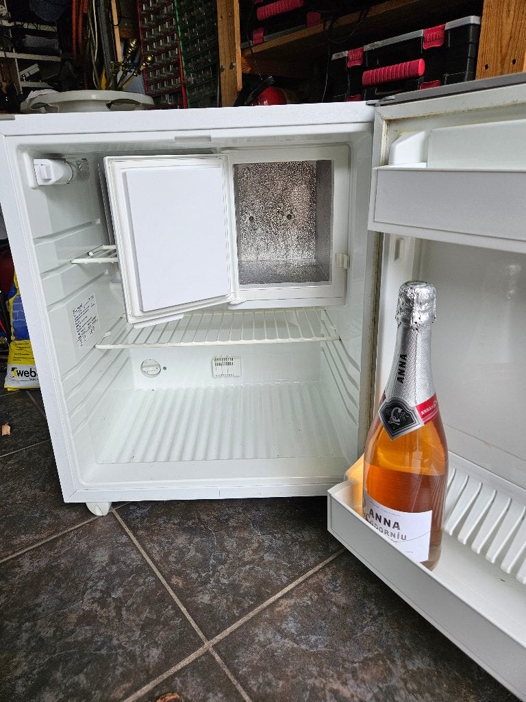 camping koelkastje, Ophalen, Zo goed als nieuw, Elektrisch