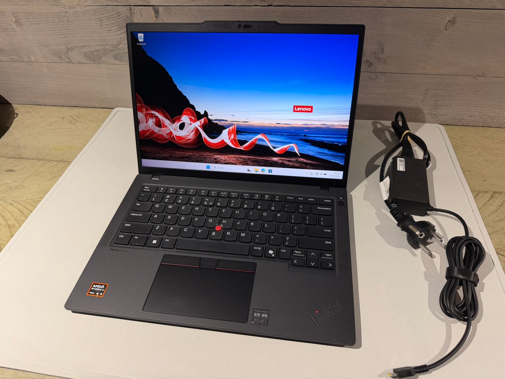 ThinkPad T14 Gen 6 (14" Intel), Ophalen of Verzenden, Zo goed als nieuw, Nvt, Nvt