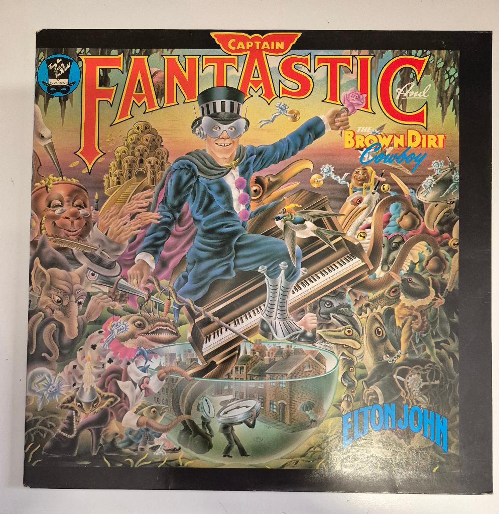 Elton John. Captain Fantastic. The brown dirt cowboy., Inclusief binnenhoes, Ophalen of Verzenden, Gebruikt, 12 inch