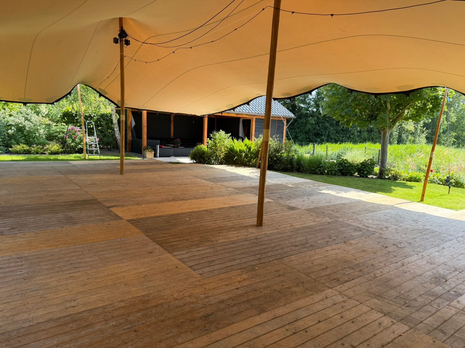 Vloeren te huur voor stretchtent pagode ed, Hobby en Vrije tijd, Feestartikelen | Verhuur, Gebruikt, Overige, Ophalen of Verzenden