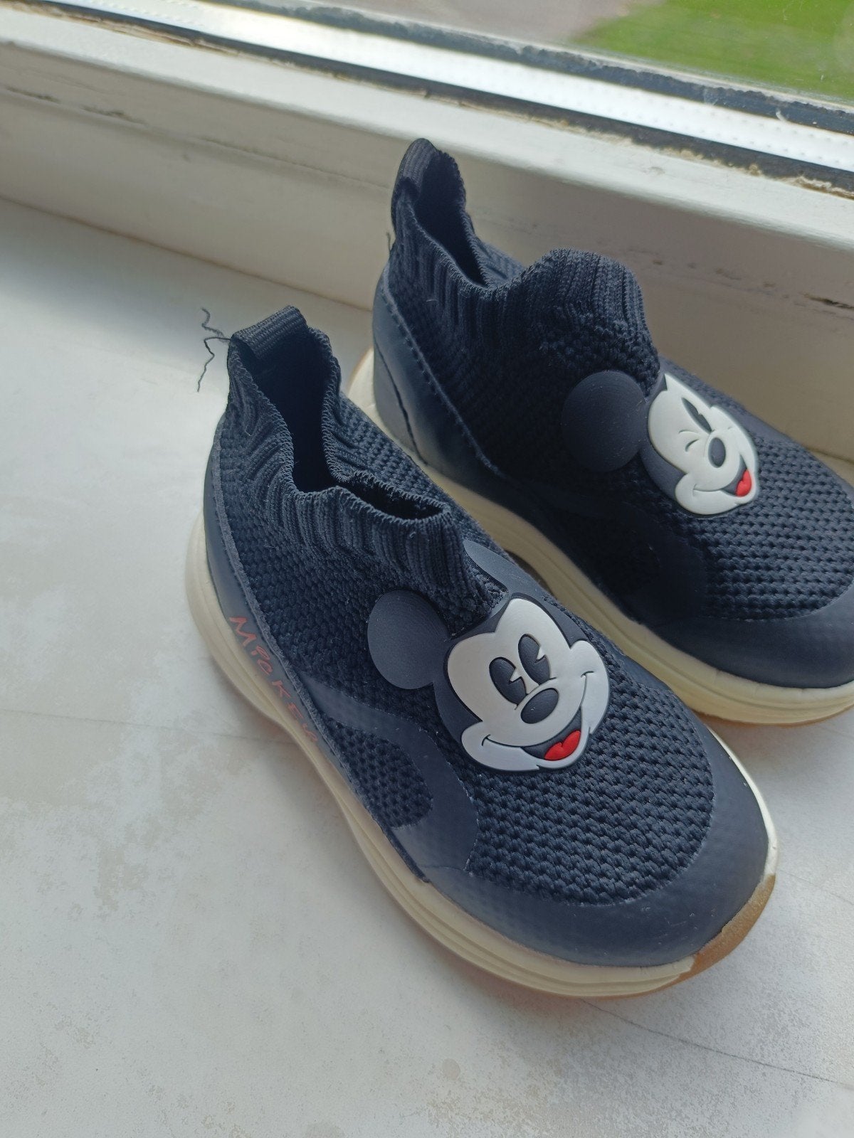 Zara Mickey Mouse sneakers maat 20, Ophalen, Gebruikt, Jongen of Meisje, Schoenen