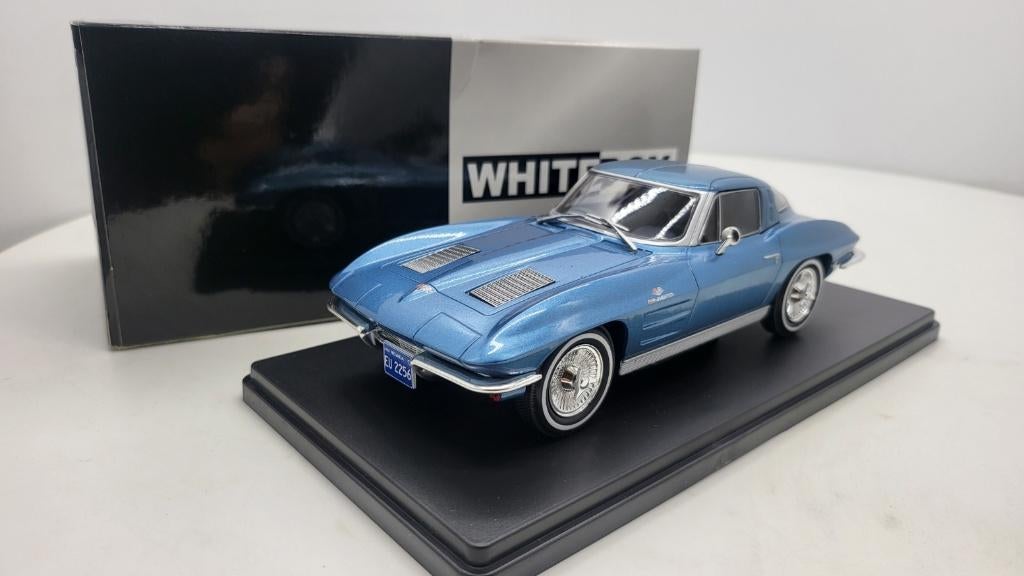 Chevrolet Corvette (C2) Stingray, blauw, 1963, Hobby en Vrije tijd, Modelauto's | 1:24, Ophalen of Verzenden, Nieuw, Auto, Overige merken