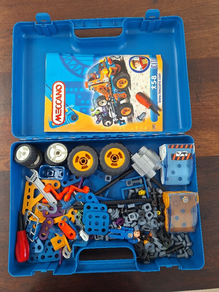 Meccano set 8102 met instructieboekje in originele koffer, Ophalen of Verzenden