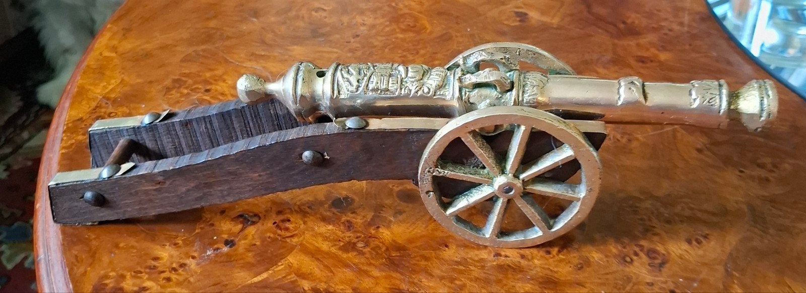 Prachtig antiek messing kanon, compleet met een gedetailleer, Ophalen of Verzenden