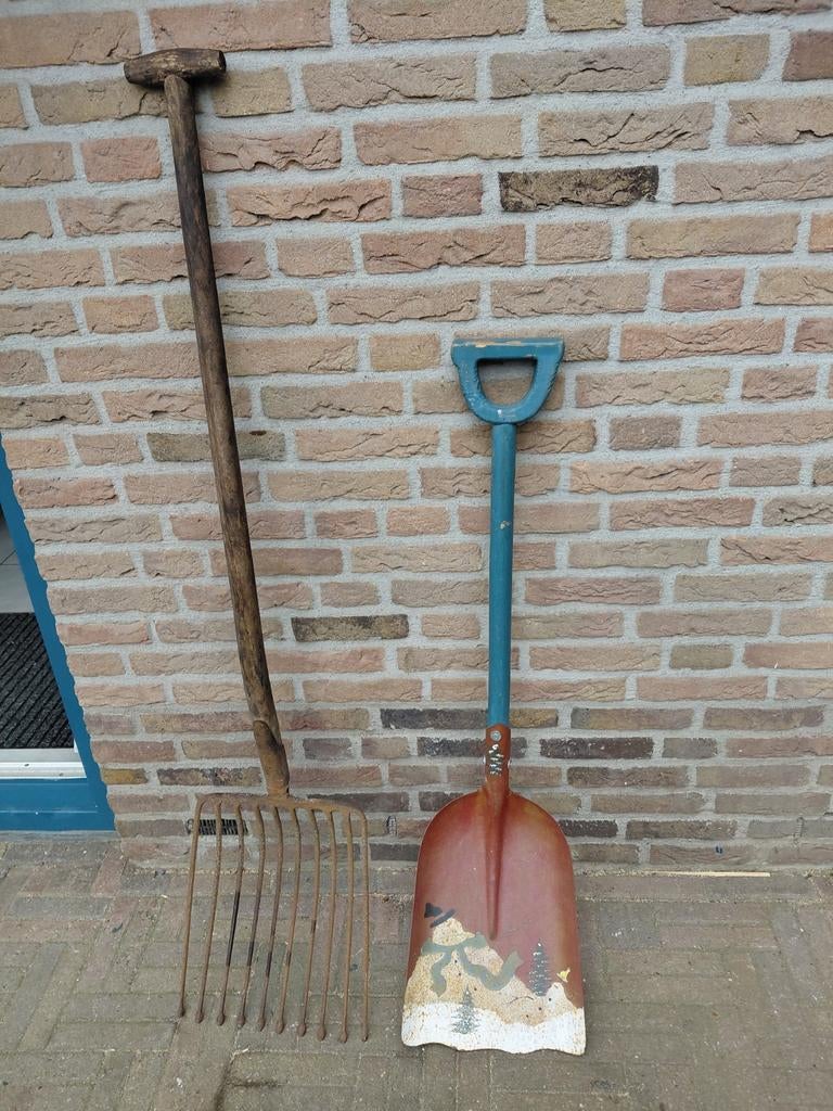 MOOIE OUDE SCHOP EN OUDE MAIS / AARDAPPELGREEP IN G. STAAT., Ophalen, Gebruikt