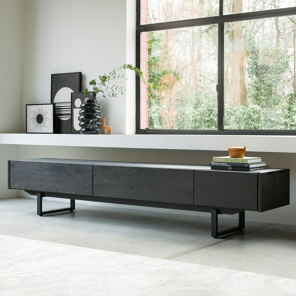 XOOON Modali tv dressoir 237 cm, Huis en Inrichting, Kasten | Televisiemeubels, Ophalen, Eikenhout, Zo goed als nieuw, 200 cm of meer