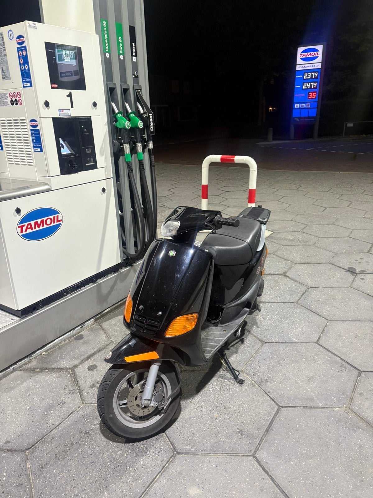 Zip type 3 70cc, Fietsen en Brommers, Ophalen of Verzenden, Zo goed als nieuw, Tweetakt, Zip