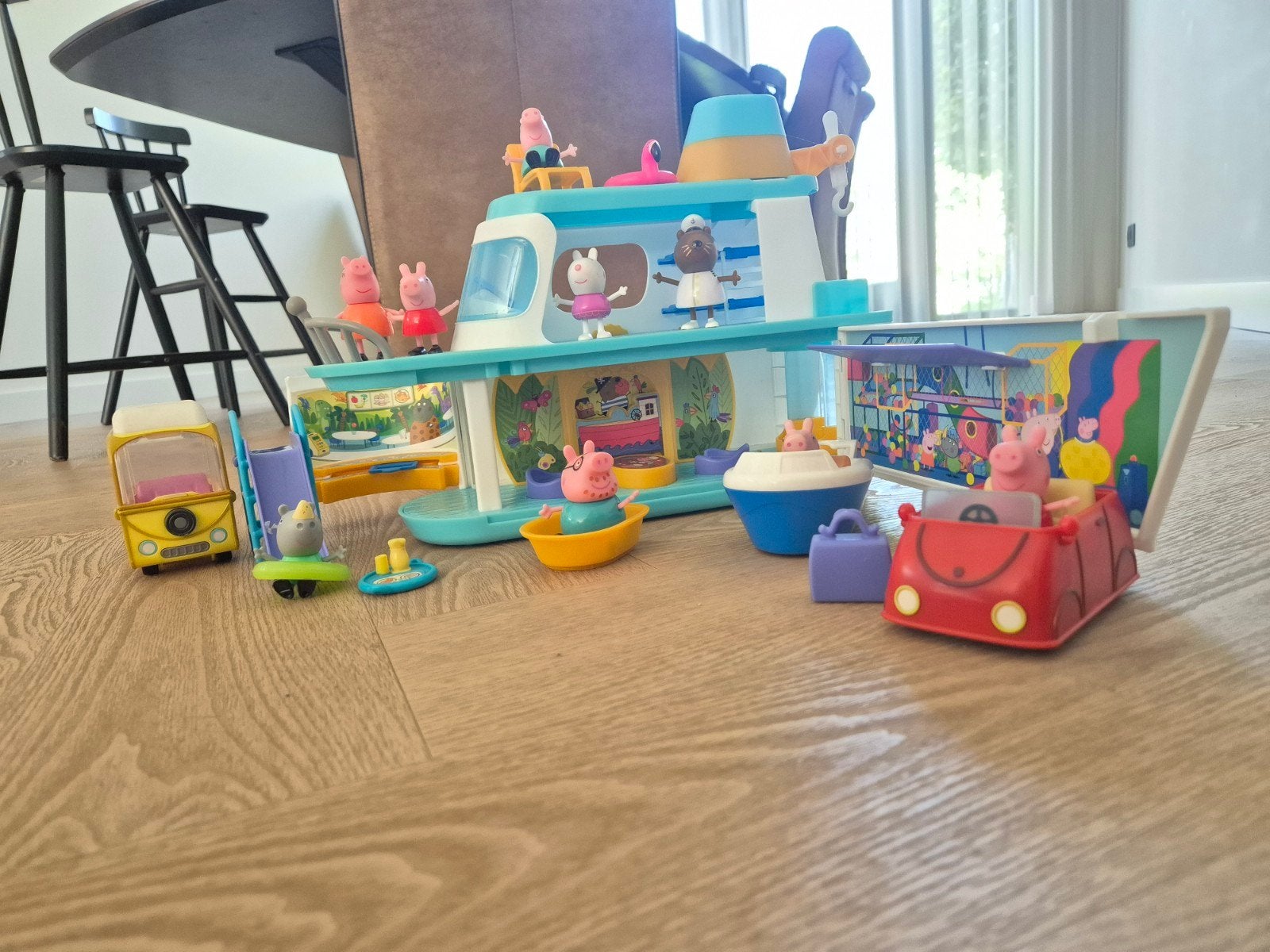 peppa pig boot, Kinderen en Baby's, Ophalen of Verzenden, Zo goed als nieuw