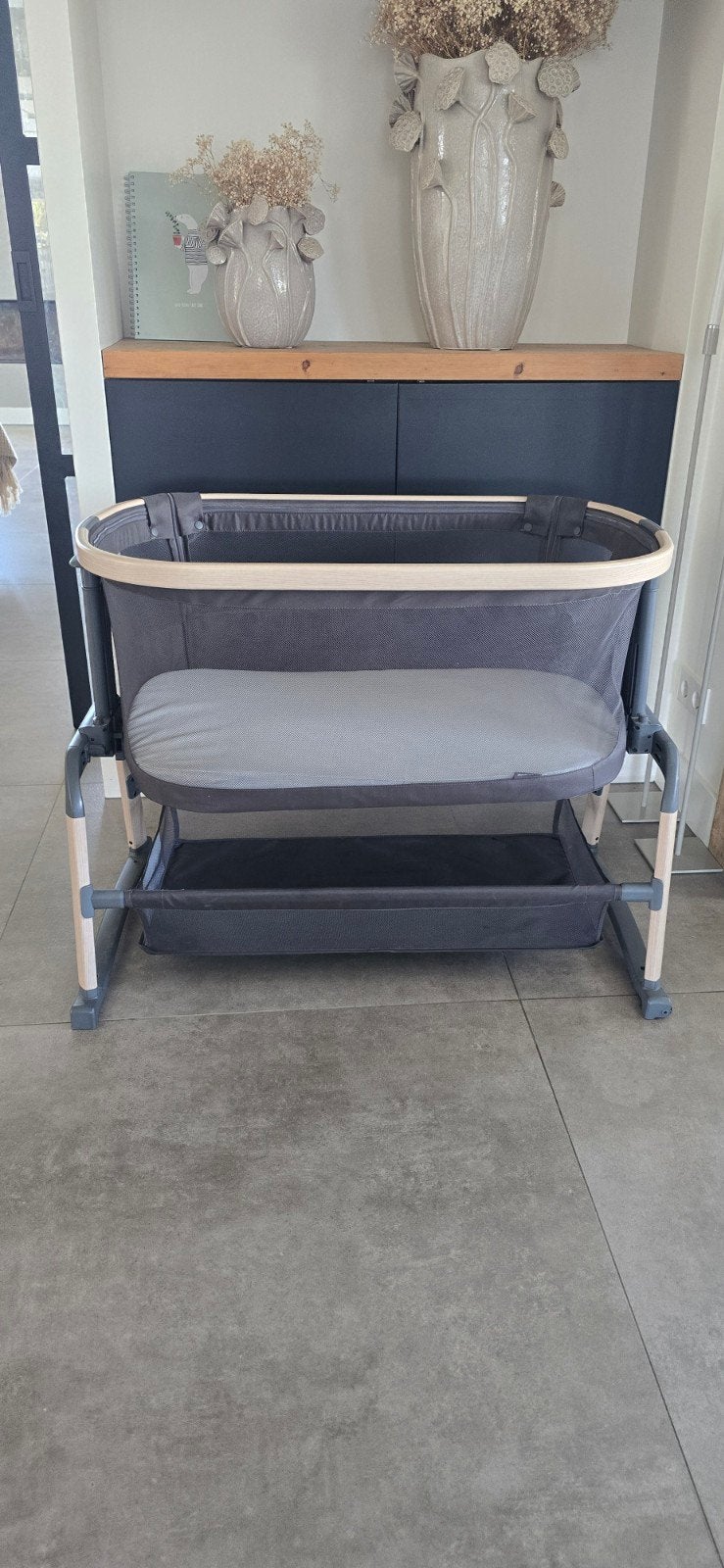 Maxi-Cosi Iora Air Co-sleeper met muskietennet als nieuw!!, Ophalen, Zo goed als nieuw, Wieg