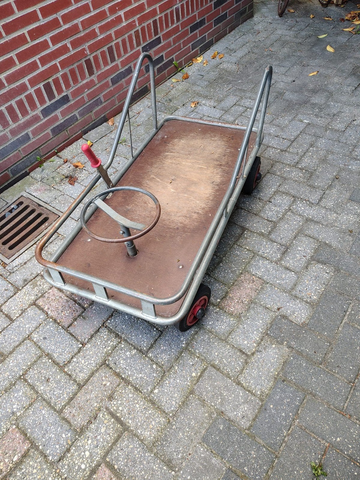 Stuurkar / duwkar / buitenspeelgoed, Ophalen, Gebruikt, Overige merken