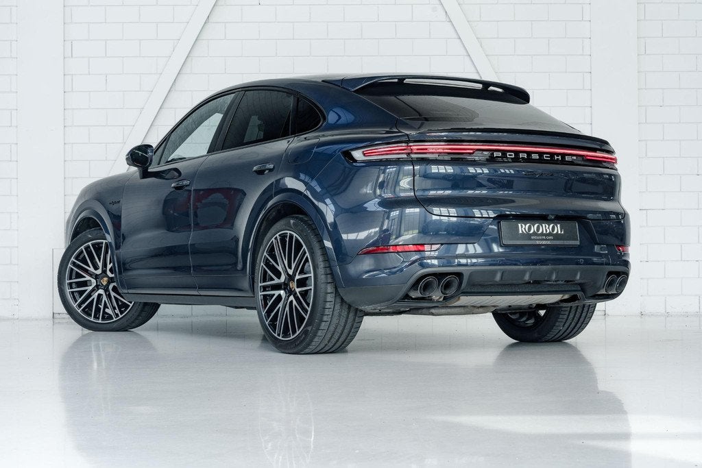 Porsche Cayenne Coupé 3.0 E-Hybrid Black Edition | Black Ed, Automaat, Gebruikt, 2995 cc, Blauw