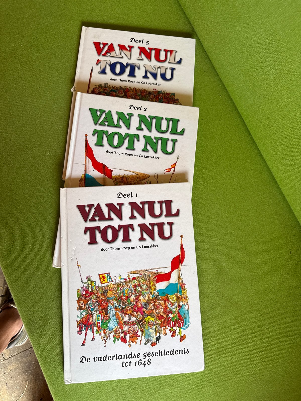 Van Nul Tot Nu - Deel 1, 2 en 5 - Thom Roep en Co Loerakker, Boeken, Ophalen, 20e eeuw of later, Zo goed als nieuw