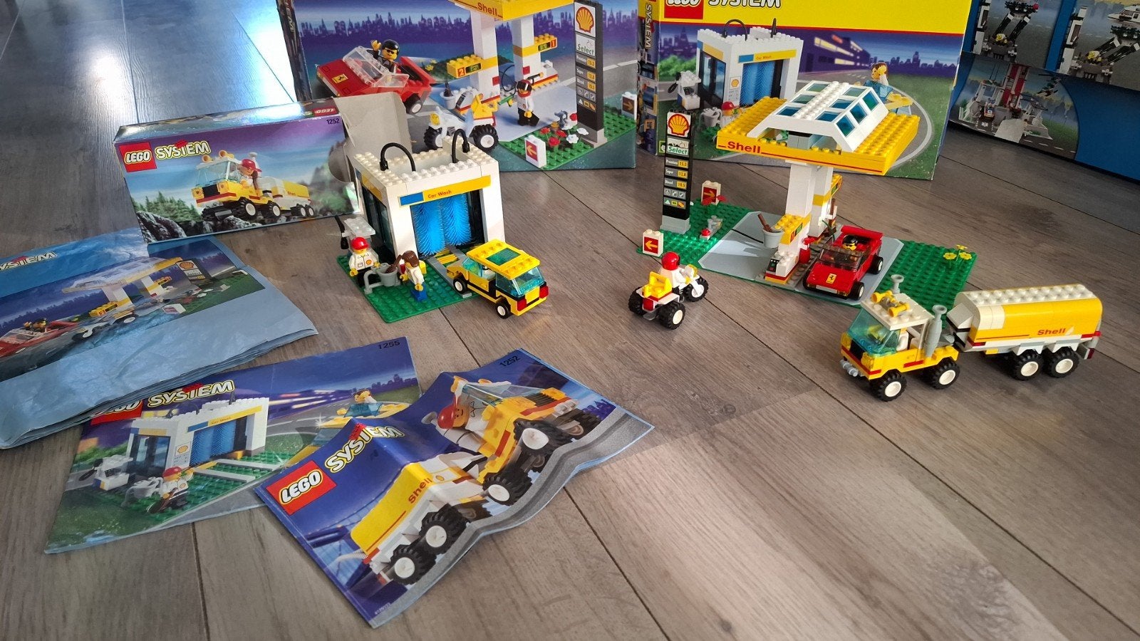 LEGO System Shell: Tankstation, Carwash & Tankwagen, Ophalen of Verzenden, Gebruikt