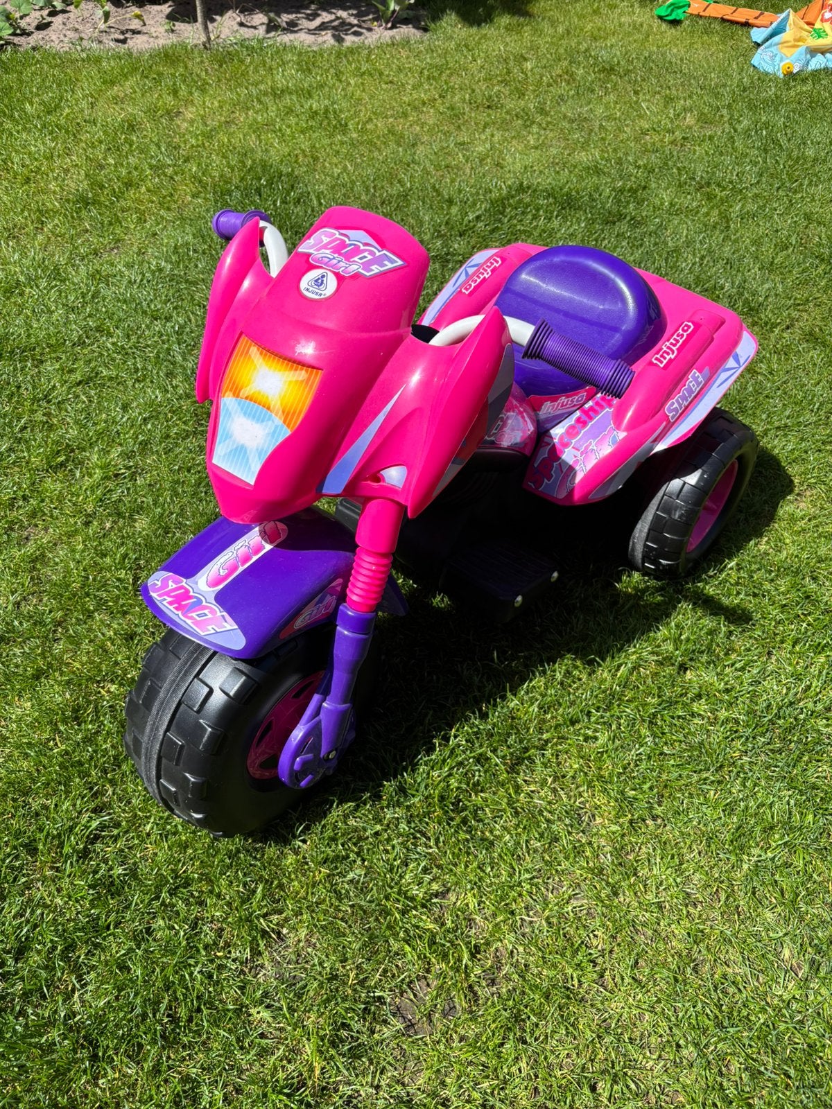 6V elektrische kinder motor trike roze, Ophalen of Verzenden, Zo goed als nieuw