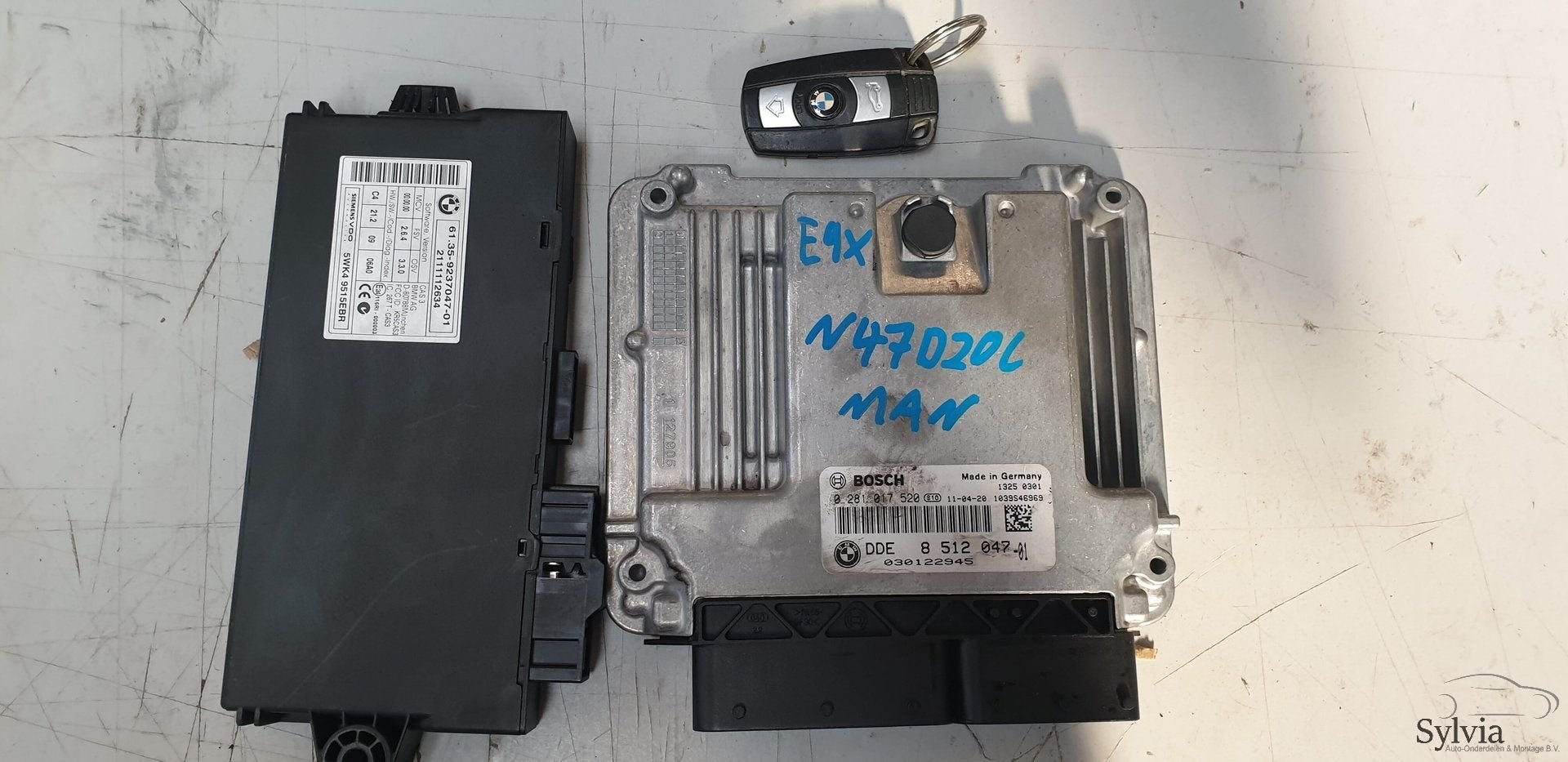 Startset Contactslot + ECU BMW 3 serie E90 N47D20C CAS3 8512, Gebruikt, -, -, Ophalen of Verzenden