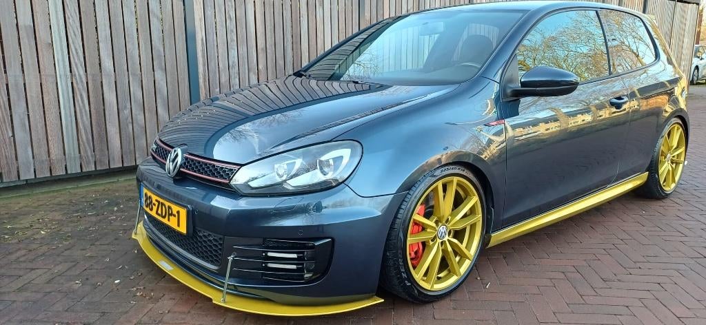 Volkswagen Golf GTI Maxton Bearlock Lage km. stand UNIEK, Voorwielaandrijving, Euro 5, Zwart, 4 cilinders