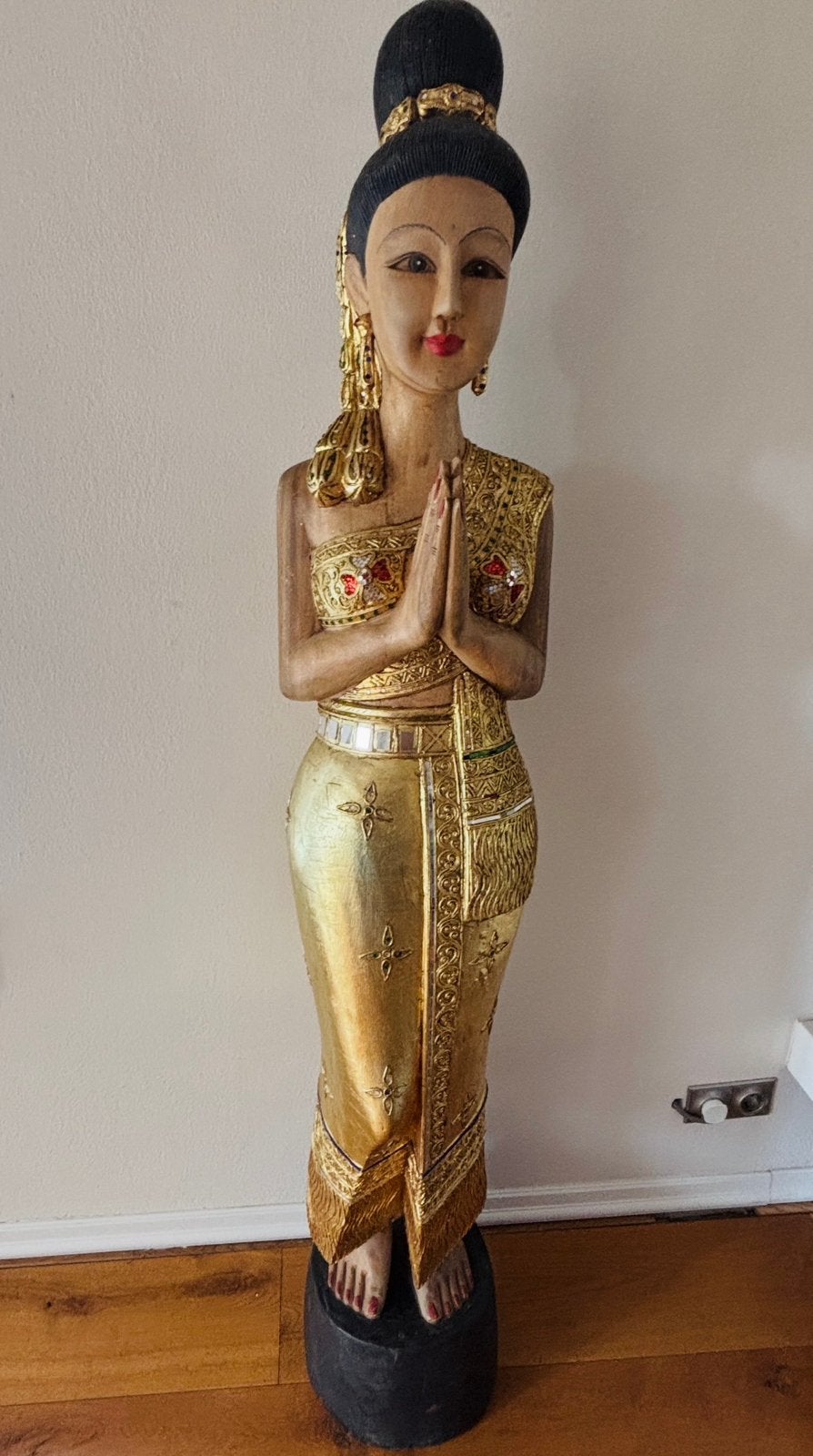 Masief houten Sawadee dame, Ophalen, Zo goed als nieuw