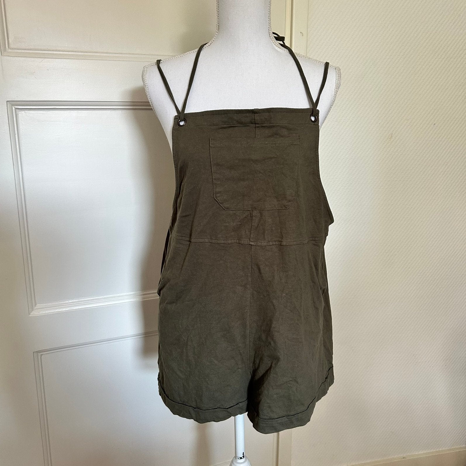 Cider olijfgroene playsuit / tuinbroek – Maat XL, Kleding | Dames, Ophalen of Verzenden, Gedragen, Maat 46/48 (XL) of groter, Groen