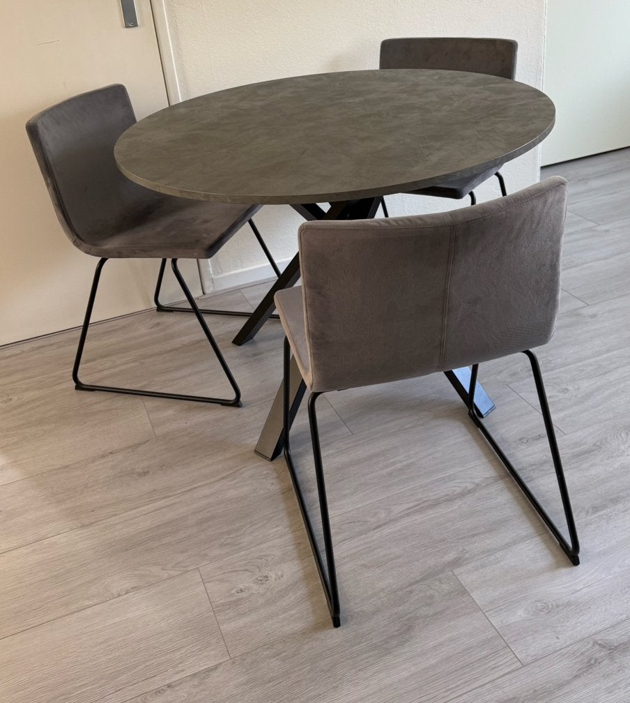 Prachtige grijze suede stoelen Bernhard Ikea met tafel, Ophalen of Verzenden