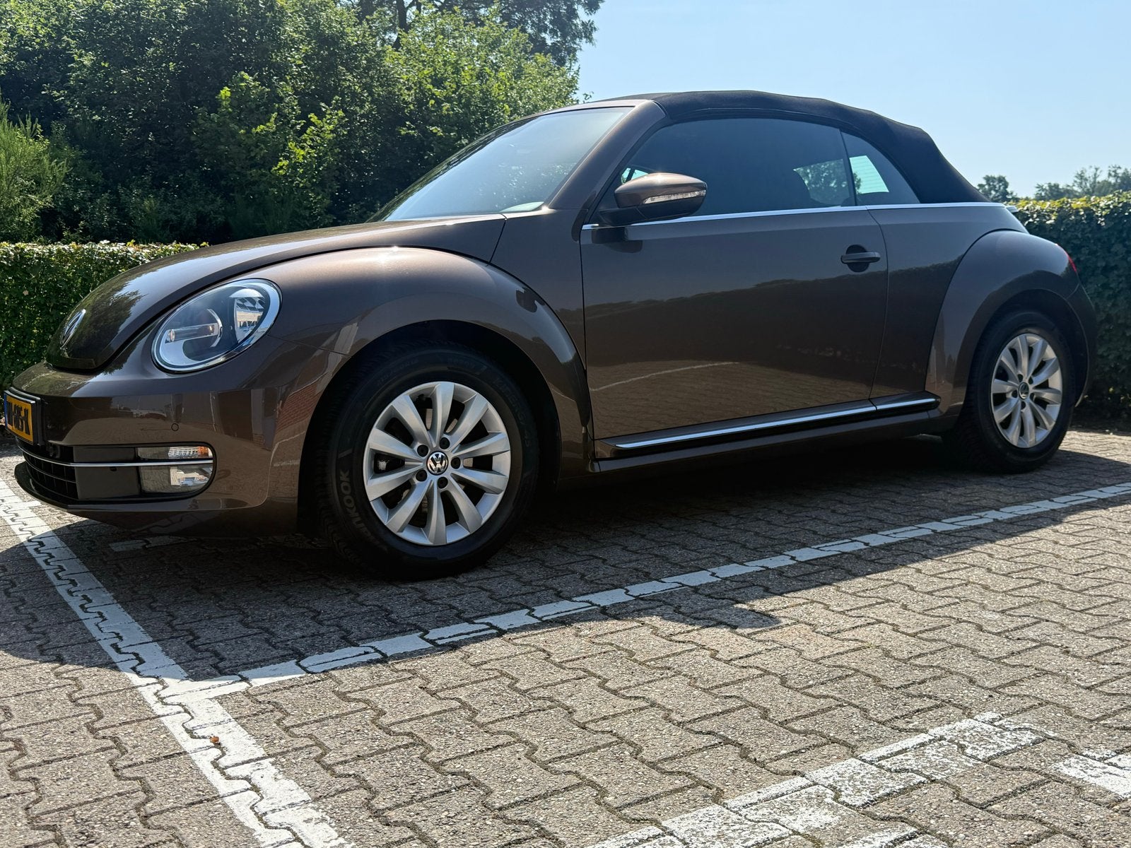 Volkswagen Beetle (Kever) 1.2 TSI 77KW Cabriolet BMT 2013, Voorwielaandrijving, Stof, 4 cilinders, 4 stoelen