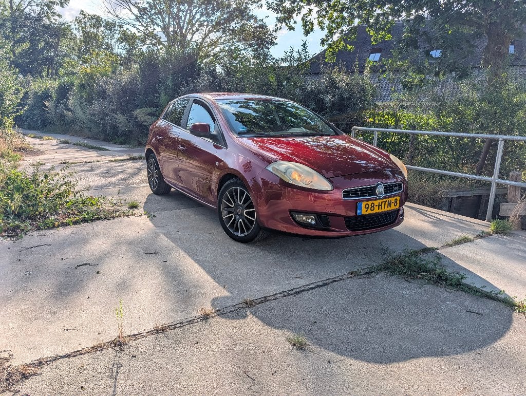 Fiat Bravo 1.4 T-Jet Edizione Sport (2009), Auto's, Voorwielaandrijving, Zwart, 4 cilinders, Origineel Nederlands