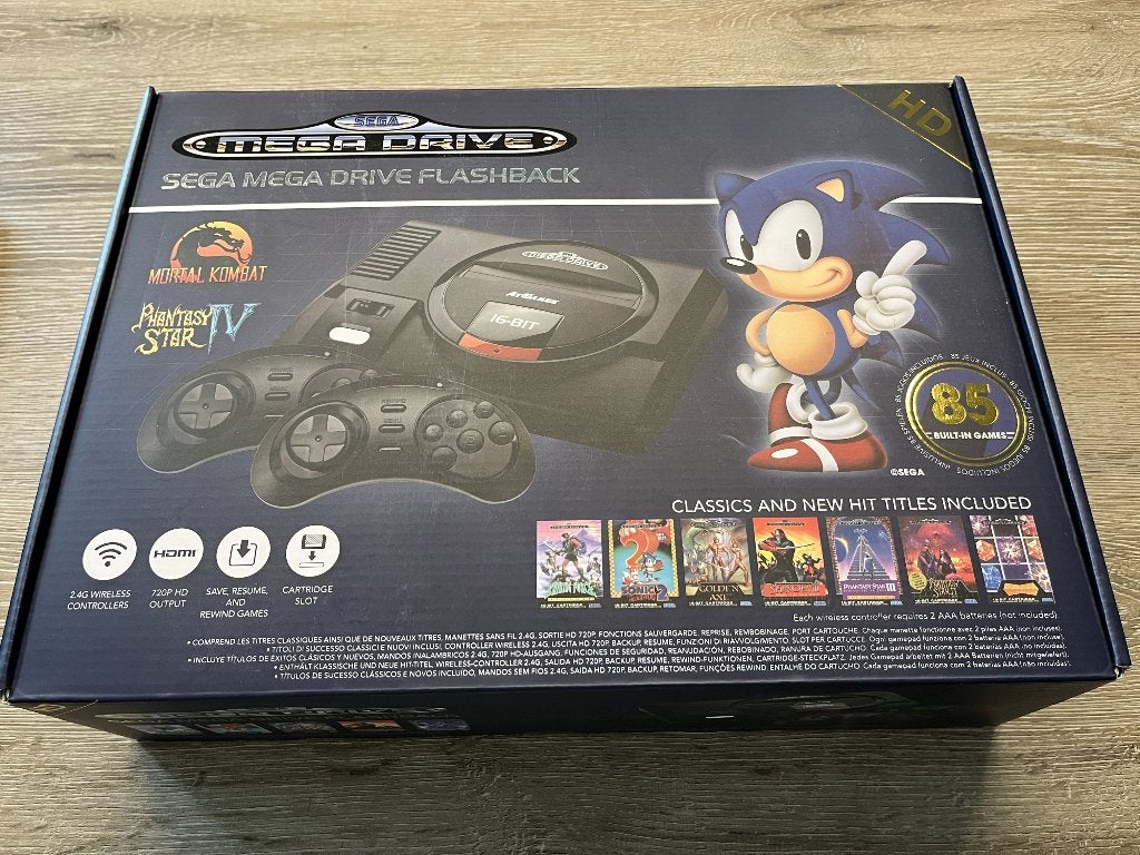 AtGames SEGA Mega Drive Flashback HD compleet en zgan, Met games, Mega Drive, Met 2 controllers, Ophalen of Verzenden