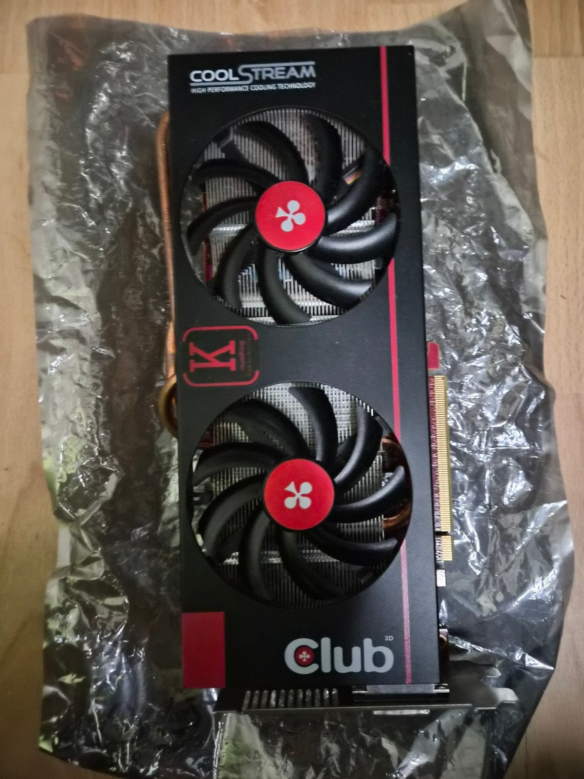 Club 3D Radeon HD 7570 CoolStream Grafische Kaart, Computers en Software, PCI-Express 3, Gebruikt, AMD, HDMI