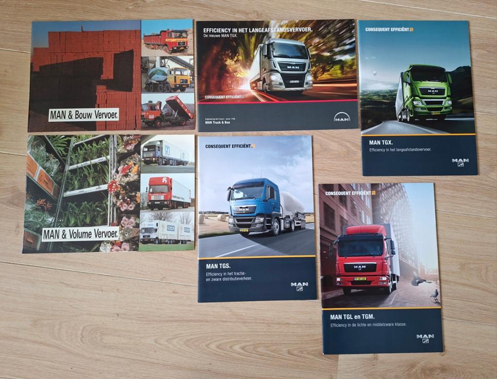 Set MAN brochures, Ophalen of Verzenden, Gelezen, Overige merken