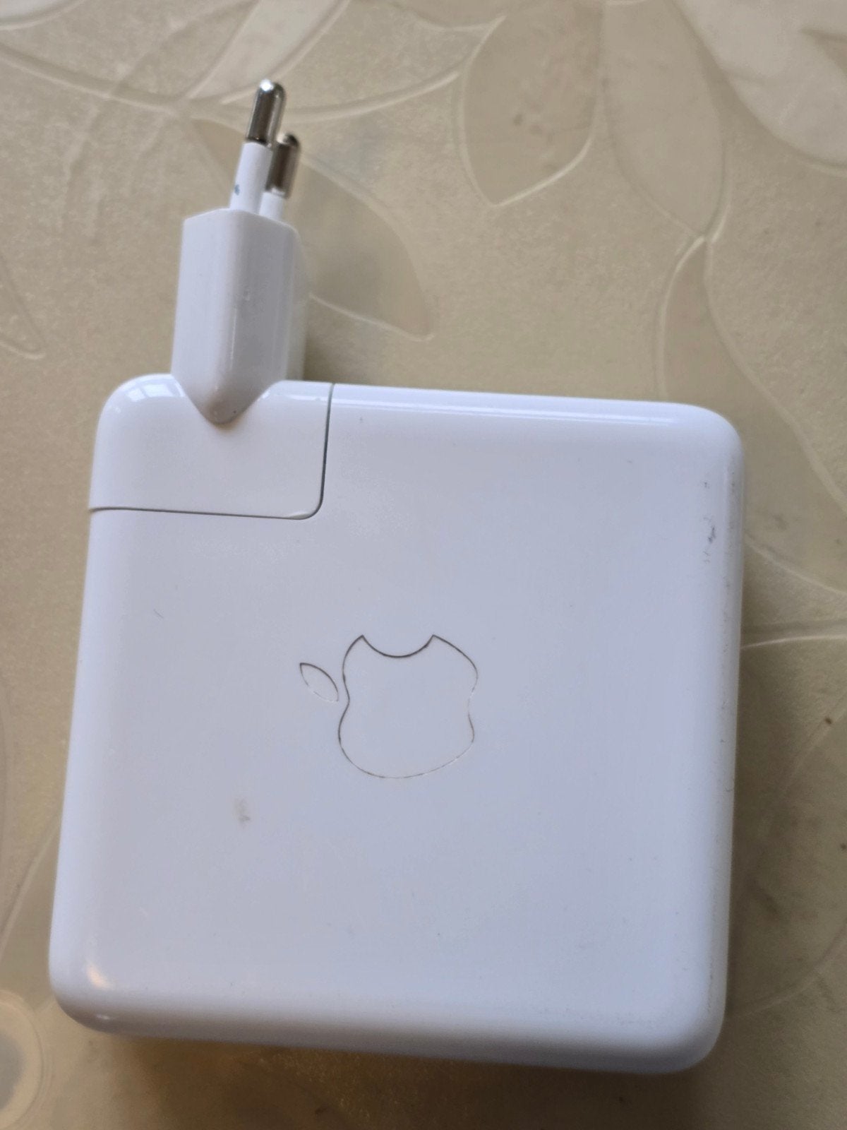 leptop opladers, Computers en Software, Ophalen, Zo goed als nieuw, Apple
