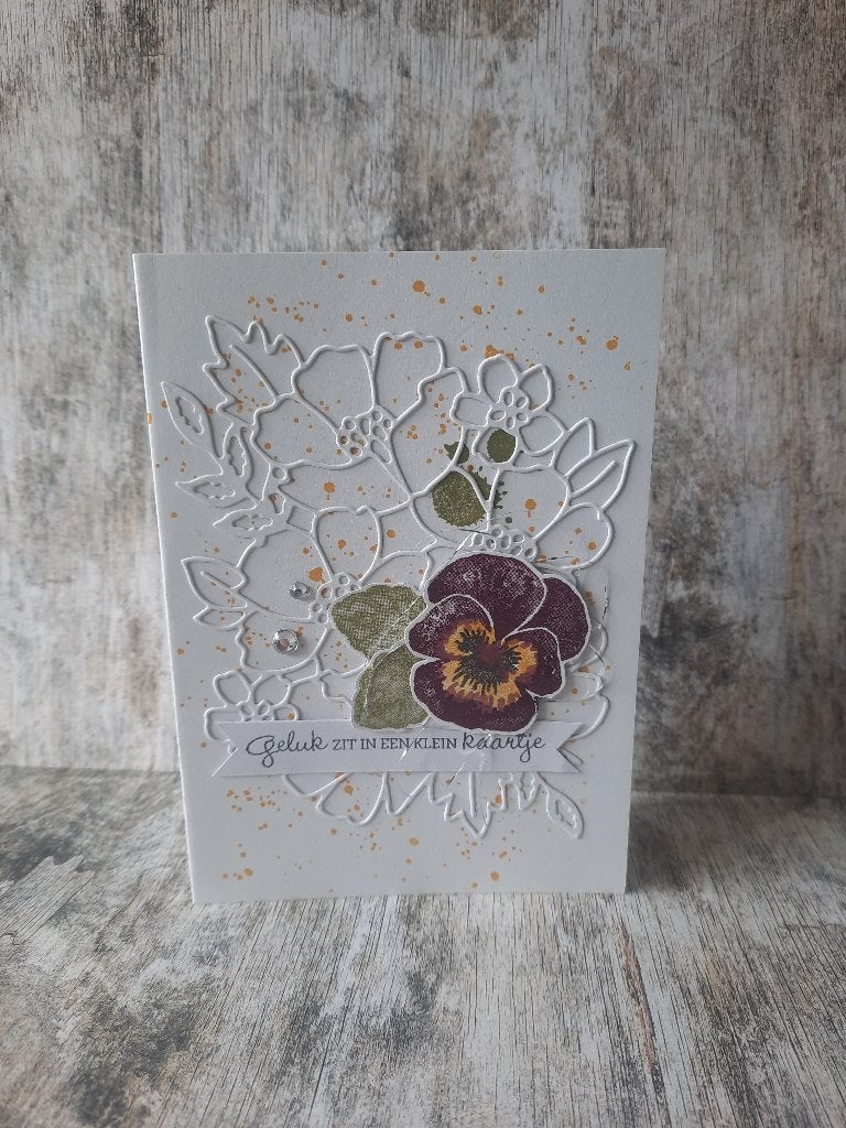 kaart Stampin' Up! geluk zit in een klein kaartje (viooltje), Ophalen of Verzenden, Nieuw, Overige thema's
