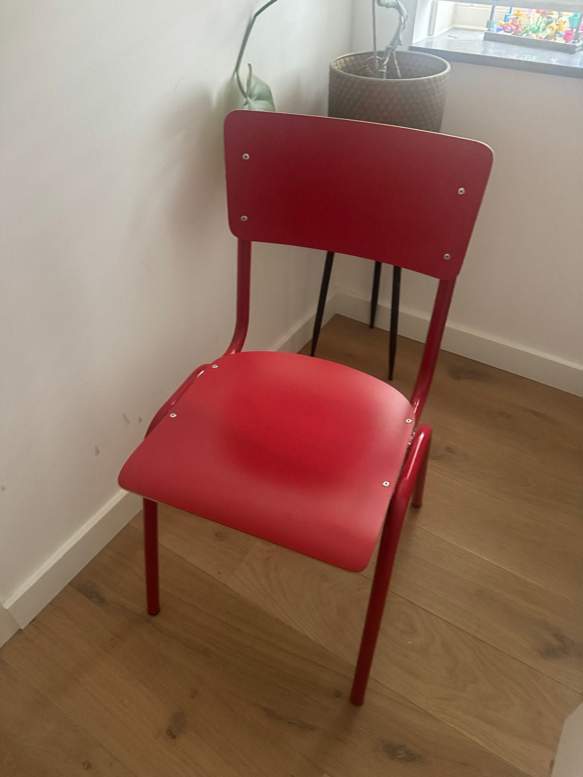 Zuiver Back To School stoel - Rood, Huis en Inrichting, Stoelen, Ophalen, Zo goed als nieuw, Eén, Rood