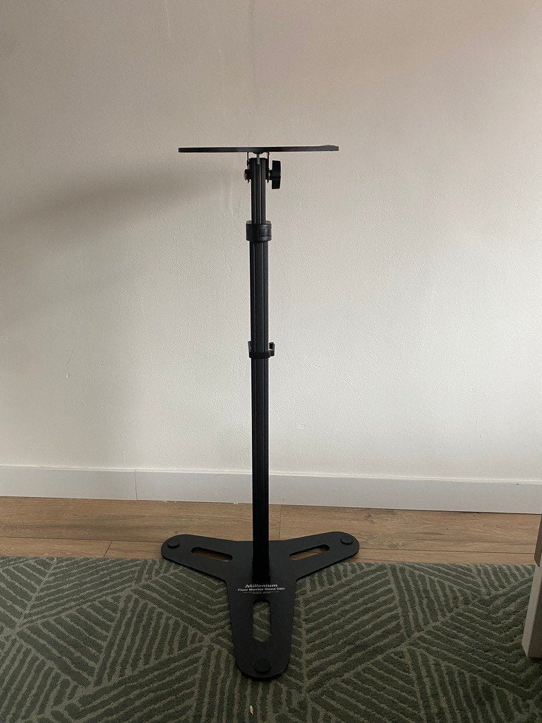 Millenium Floor Monitor Stand DM1, Muziek en Instrumenten, Ophalen, Nieuw, Speaker