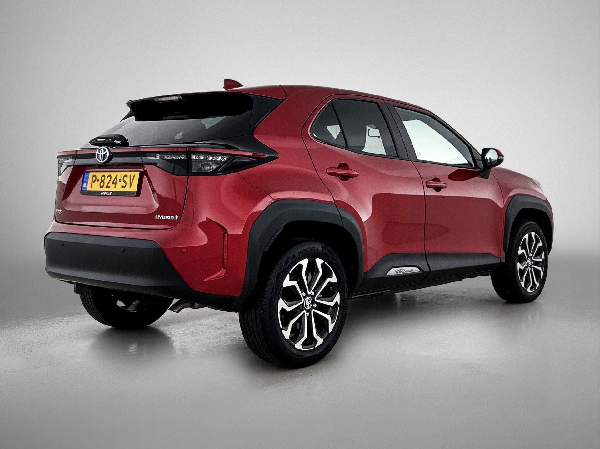 Toyota Yaris Cross 1.5 Hybrid First Edition | Parkeer sensor, Stof, Gebruikt, 116 pk, 49 €/maand